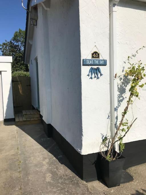 Perfect 4 Cpls & Families . Close To Everything Villa Pentraeth Екстериор снимка