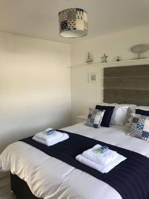 Perfect 4 Cpls & Families . Close To Everything Villa Pentraeth Екстериор снимка