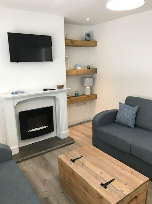 Perfect 4 Cpls & Families . Close To Everything Villa Pentraeth Екстериор снимка